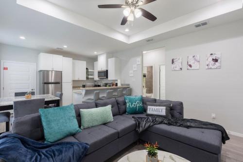 Pharr Apartment | Apt 1 Modern New 2bed 2bath
