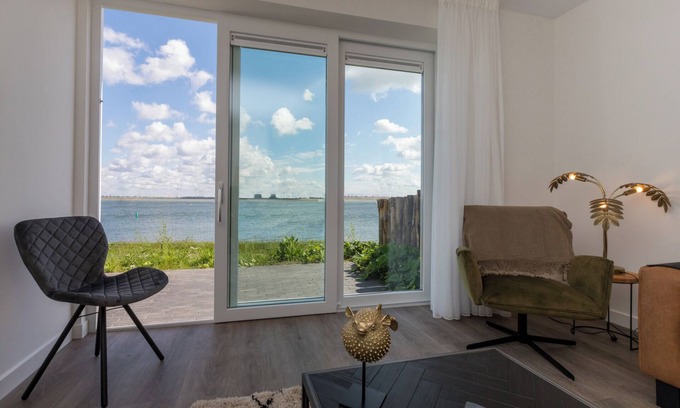 Sint-Annaland Apartment | Apt. VM - Havenweg 8-18 S-Annala(Oostr)