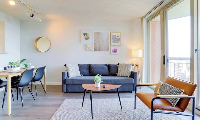 Ballston Apartment | Apt W Balcony, Views & Prime Location