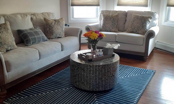 Constable Hook Apartment | Apt with utilities, wifi, a compact parking space, & on-site laundry near NYC!