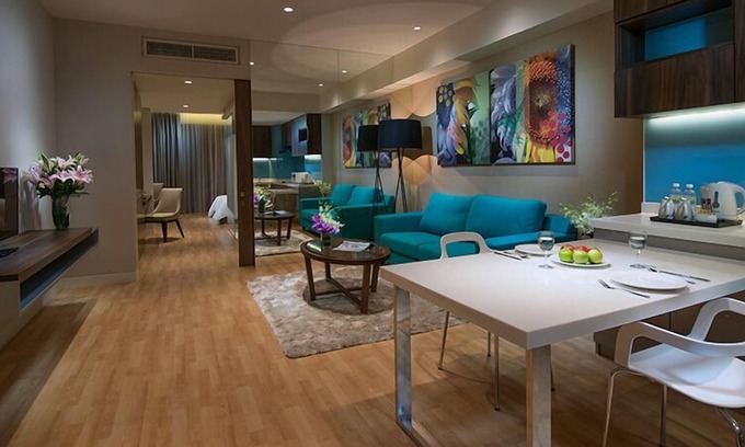 Pudu Apartment | Apt with view of Petronas Twin Towers