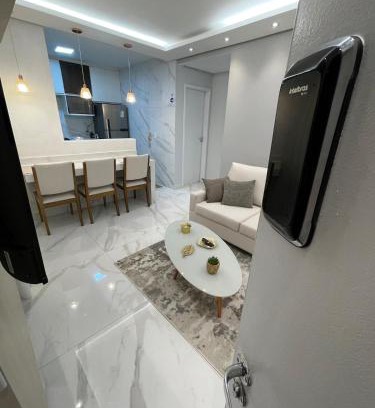 Camargos Apartment | Apto 201 bloco 02 · Apto Moderno em frente à Arena MRV/Expominas