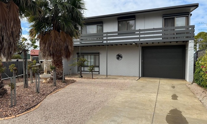 Port Vincent House | Aqua Vista - Games room! plenty of room for parking! Dog friendly!