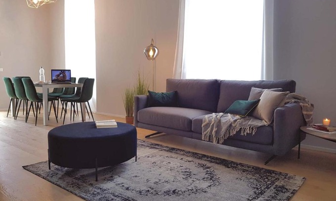 Stazione Apartment | AR Prestige Penthouse - Noho