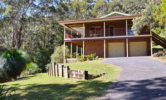 Arakoon House | Arakoon Heights - close to South West Rocks