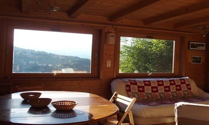 Saint-Gervais-les-Bains Apartment | Aravis - Ground floor apartment in chalet