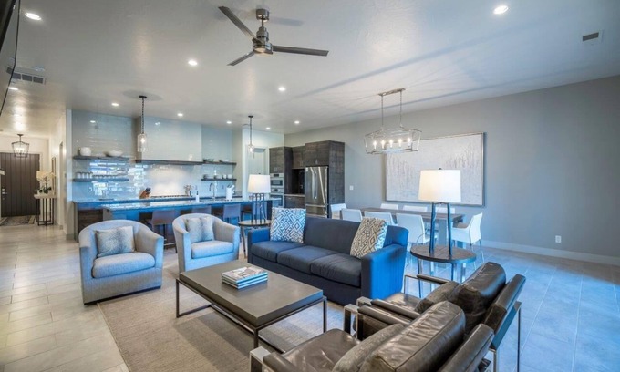 Santa Clara House | Arcadia 4 | Perfect Poolside Location * Private Hot Tub * Incredible Views