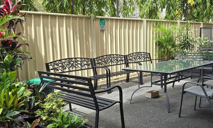 Rockhampton Hotel | Archer Park Motel