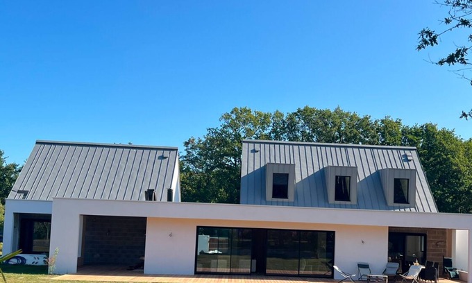 Mesquer House | ARCHITECT HOUSE SOUTH FACING 2 min FROM THE LANSERIA BEACH QUIMIAC MESQUER