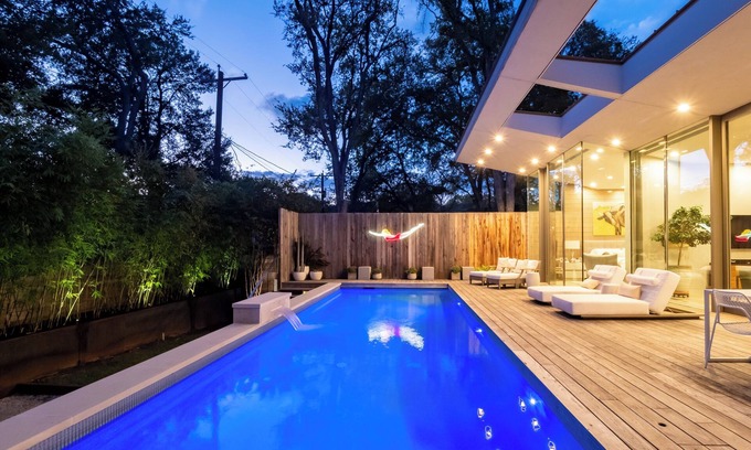 Tarrytown House | Architectural Luxury Home + Pool & Deck - Matisse!