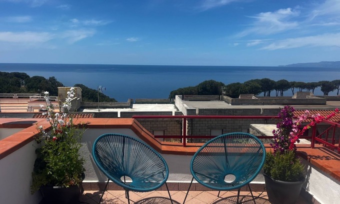 San Nicola Arcella Apartment | Arcomagno Sea View Flat with sunroof