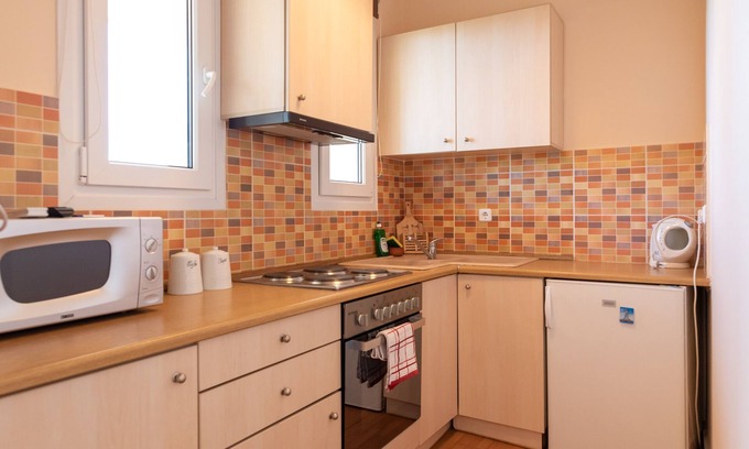 Avgonyma Apartment | Argo Studios