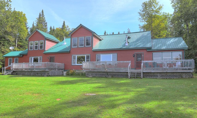 Rangeley House | Ark - Gull Pond home with walk in area to the water