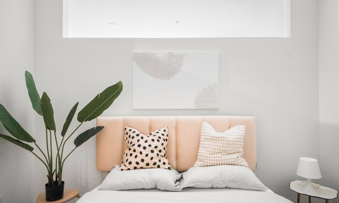 Jefferson Manor Apartment | Arlington Alexandria Oasis by airport shopping and dining