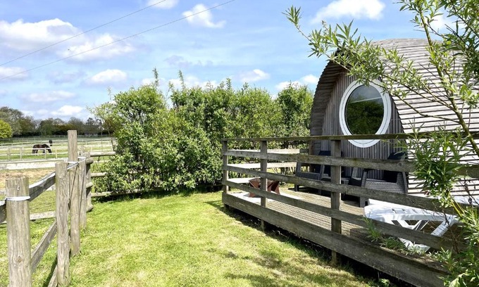 Brightlingsea House | Armadilla 3 at Lee Wick Farm Cottages & Glamping
