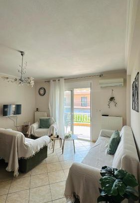 Nea Peramos Apartment | Artemis apartment