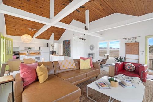 Wading River House | Artist-designed Beach House