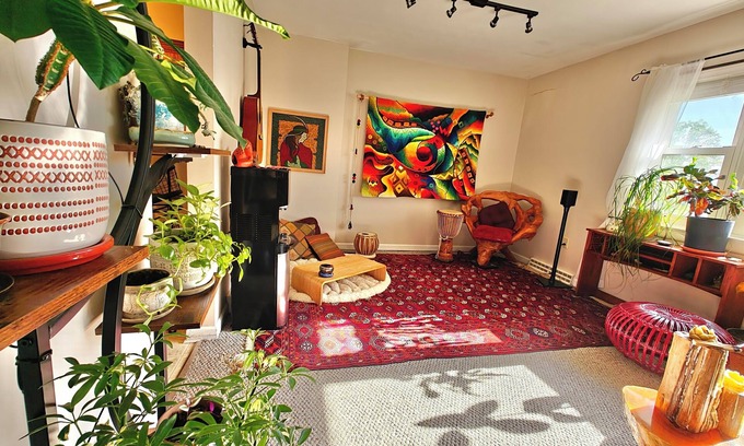 Lewisburg House | Artistic Home in Lewisburg