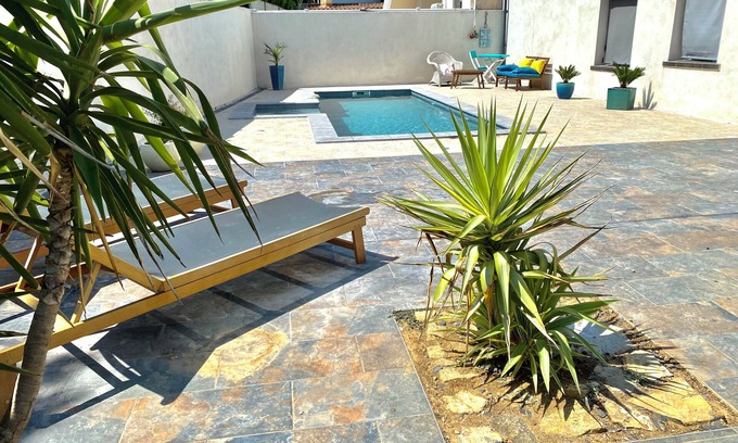 Saint-Georges-d'Orques Villa | Arty contemporary villa 145 m2 with swimming pool and air conditioning in a village near Montpellier.