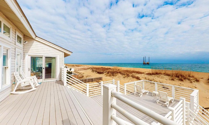 Sandbridge House | As Good As It Gets