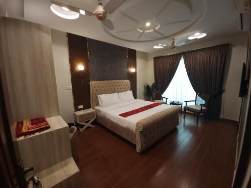 Islamabad House | Aspire Lodge, G11 Islamabad - A Family Guest House & Hotel