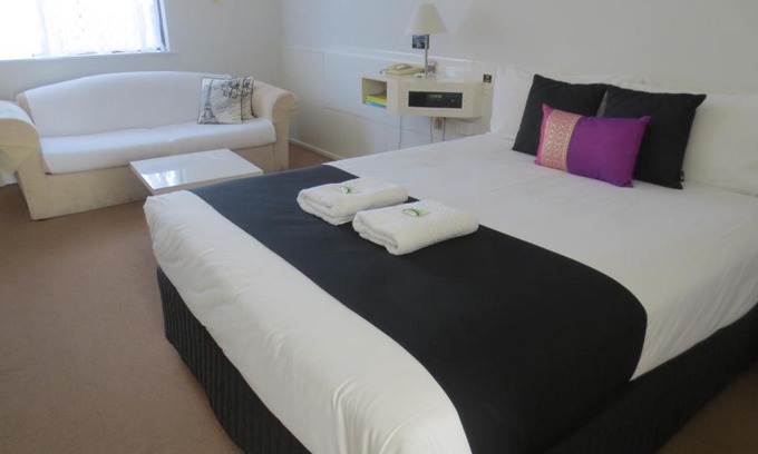 Aspley Hotel | Aspley Pioneer Motel