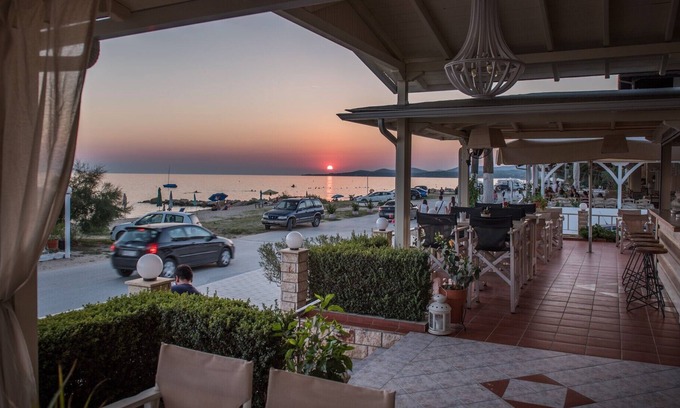 Nikita Hotel | Assano Sea Front Luxury