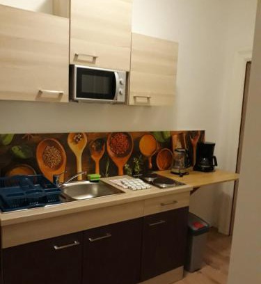 Favoriten Apartment | Astoria Central Appartement 10 minutes to downtown