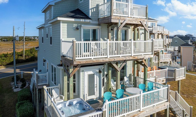 North Topsail Beach House | At Last - Oceanfront - 5 Bed, 4 Bath - Pool, Hot Tub, Elevator & Backyard