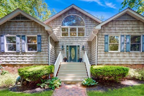 Bumpass House | At Your Leisure