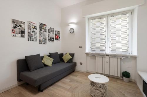 Ripamonti Corvetto Apartment | Atelier Martin