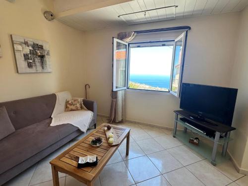 Rodhia Apartment | Athene and Emmanouil Place