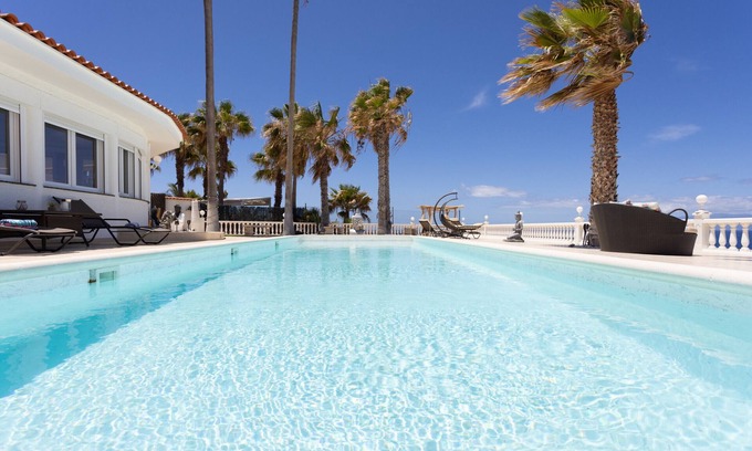 Guia de Isora Villa | Atlantic Dream with pool and jacuzzi Only Adults