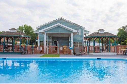 Chincoteague Hotel | Atlantic Shores Inn and Suites
