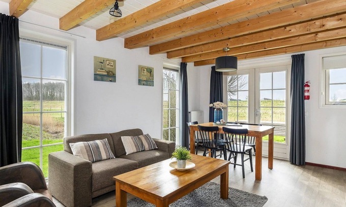 Wemeldinge House | Atmospheric and cozy Zeeland Cottage near the Oosterschelde!