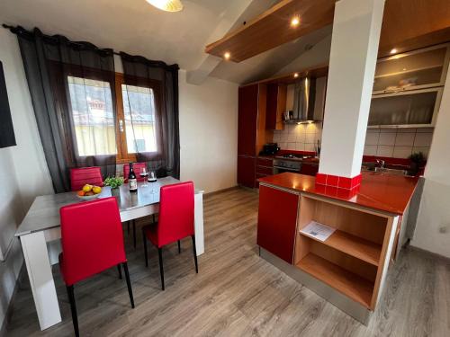 San Baronto Apartment | Attico Castiglio by Holiday World