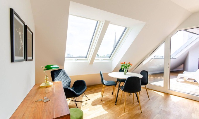 Weißgerber Apartment | ★Attractive Suite★ | Walk to City Center + Balcony