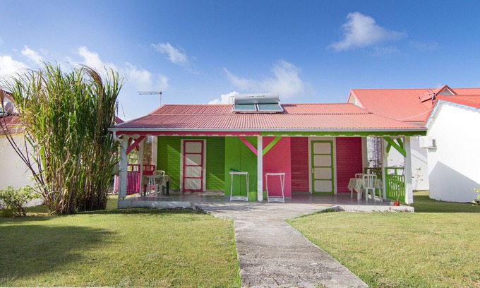 Capesterre-de-Marie-Galante House | Au Jardin Debeauséjour