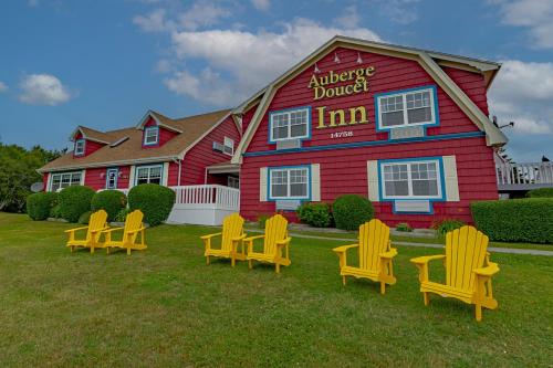 Cheticamp Hotel | Auberge Doucet Inn