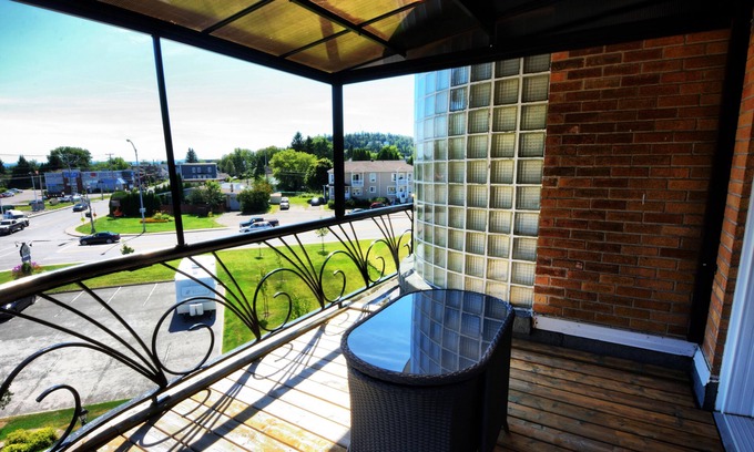 Jonquiere Bed & Breakfast | Auberge Le St-Georges