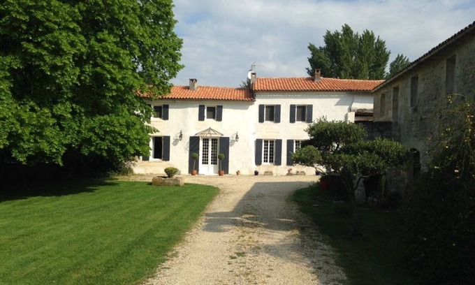 La Clisse Cottage | AUBIERRE LA RIVIERE LA CLISSE