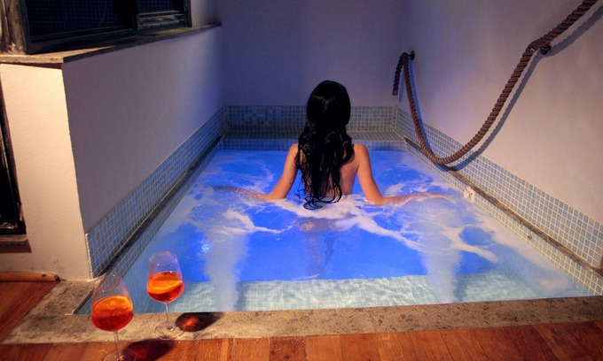 Trastevere Apartment | AUGUSTO AND LIVIA IMPERIAL HOUSE: AUGUSTO HOME