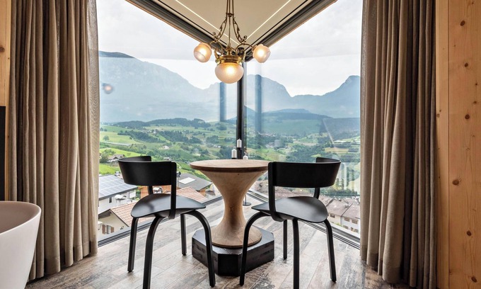 Fie allo Sciliar Apartment | 'AUMIA Apartment Diamant' with Mountain View & Terrace