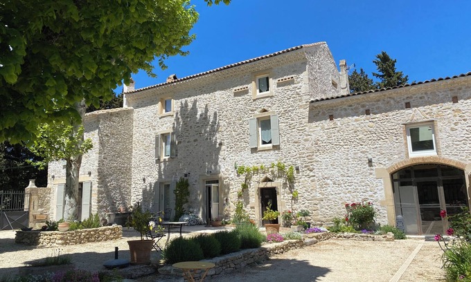 Reauville Other | Authentic Provencal farmhouse with private pool 5 minutes from Grignan