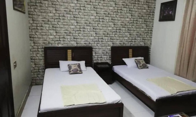 Hyderabad House | Autobahn Guest house