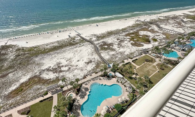 Fort Morgan Condo | Avalon 1807 - Beachfront Condo-Amazing View-Full Service Resort-Sleeps 7