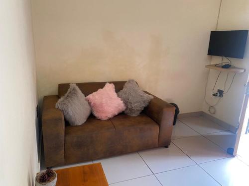 Kempton Park Apartment | Aviation-stay
