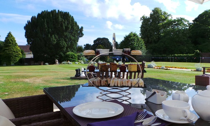 Walberton Hotel | Avisford Park Hotel