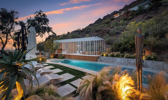 Phoenix House | Award-Winning Mountaintop Oasis - Camelback Mountain Phoenix