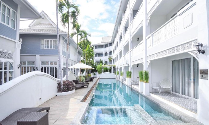 Thapae Resort | Away Chiang Mai Thapae Resort A Vegan Retreat